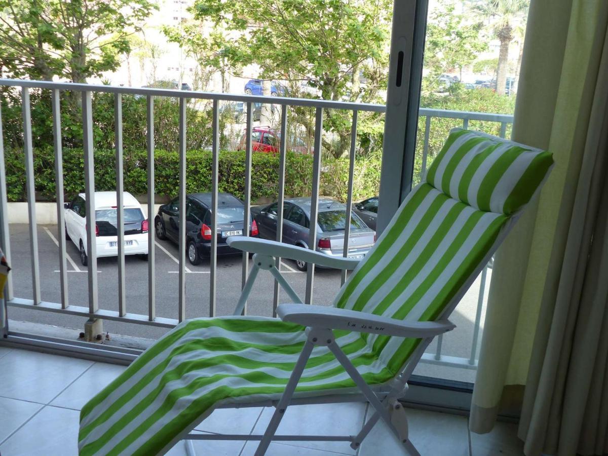 Studio Cosy Avec Tv Et Cuisine Equipee, Bord De Mer Le Lavandou - Fr-1-308-34 Exterior foto