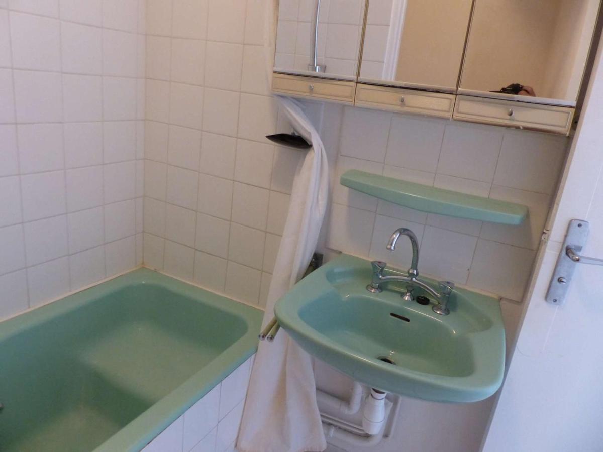 Studio Cosy Avec Tv Et Cuisine Equipee, Bord De Mer Le Lavandou - Fr-1-308-34 Exterior foto